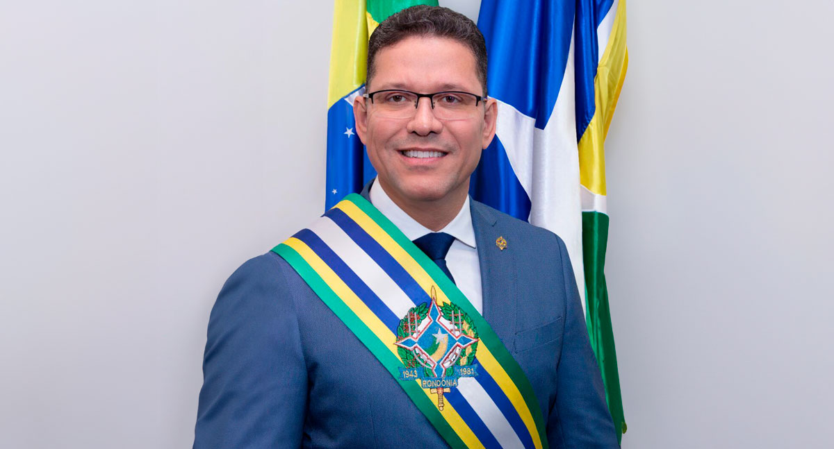 TSE: governador de Rondônia não sai do cargo