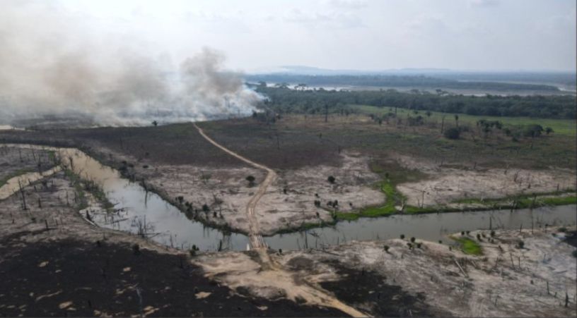 Ex-deputado Maurão de Carvalho é acusado de queimar área equivalente a 166 mil campos de futebol em Porto Velho