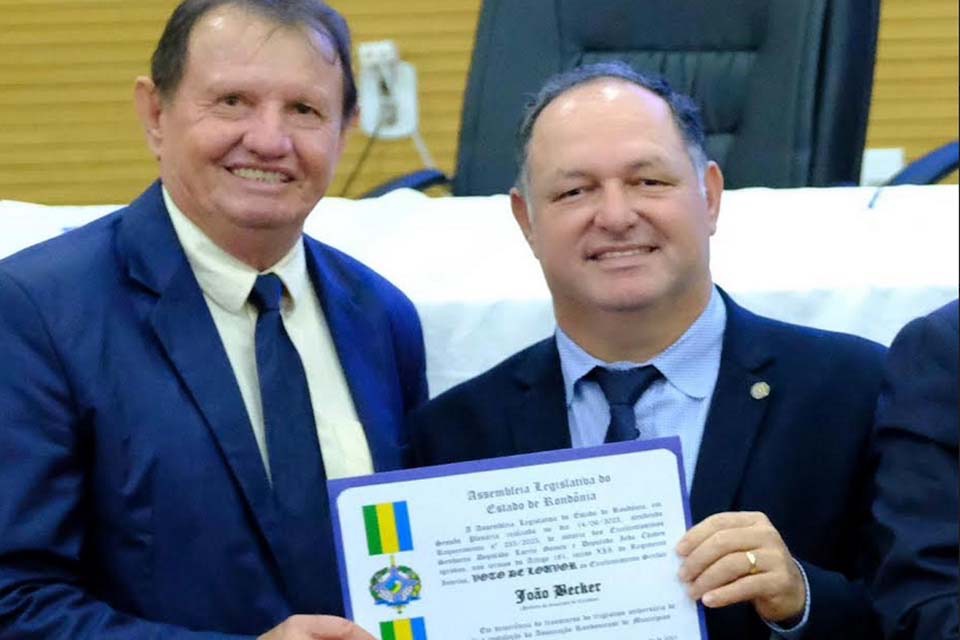 Prefeito João Becker e deputado Pedro Fernandes são desmascarados em Cujubim